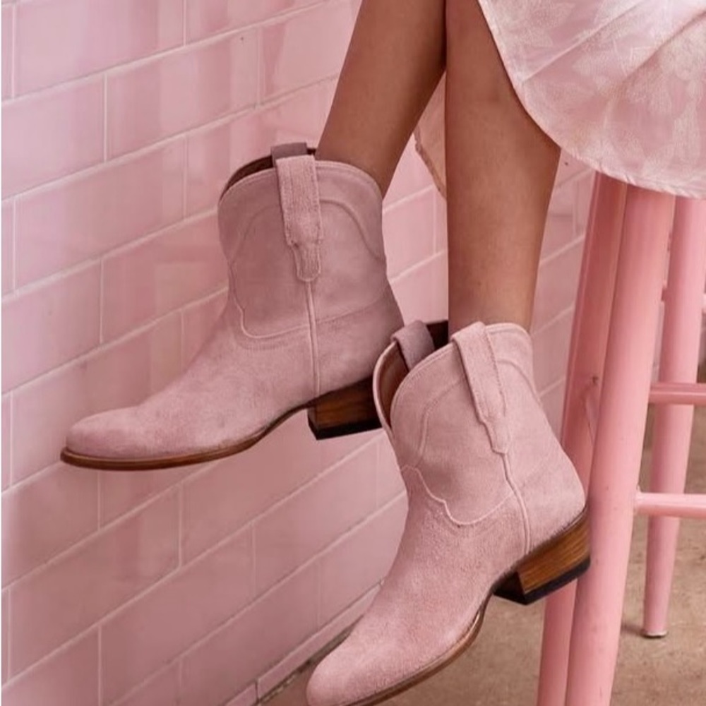 Tecovas The Lucy - Rose Suede | Size 9